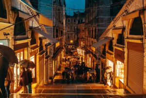 shop in venice