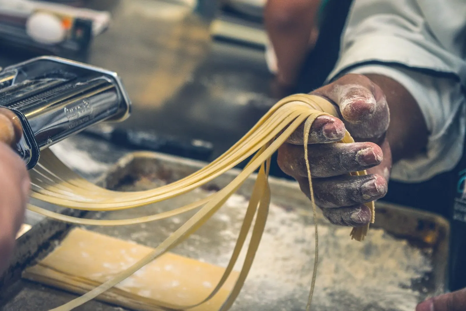 Forfettario and Partita IVA: Your Questions, Airbnb Hosting and E-Invoicing